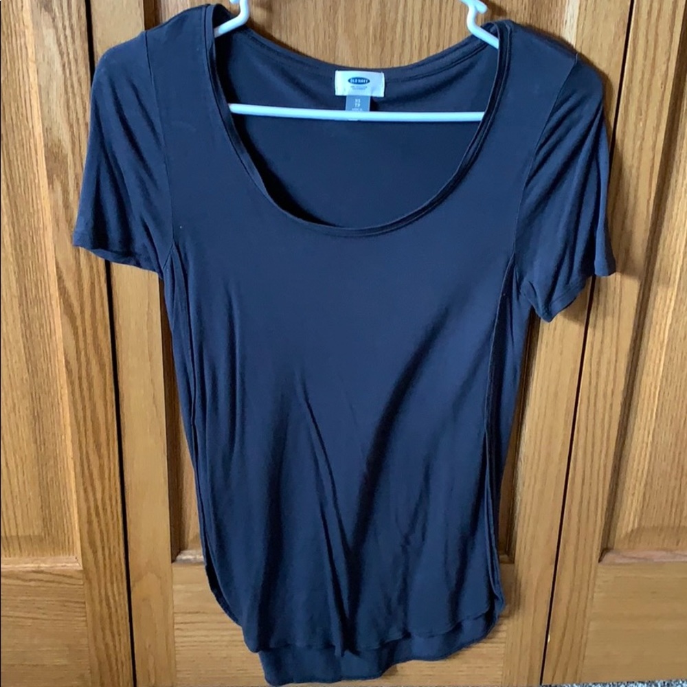 Old navy T-shirt